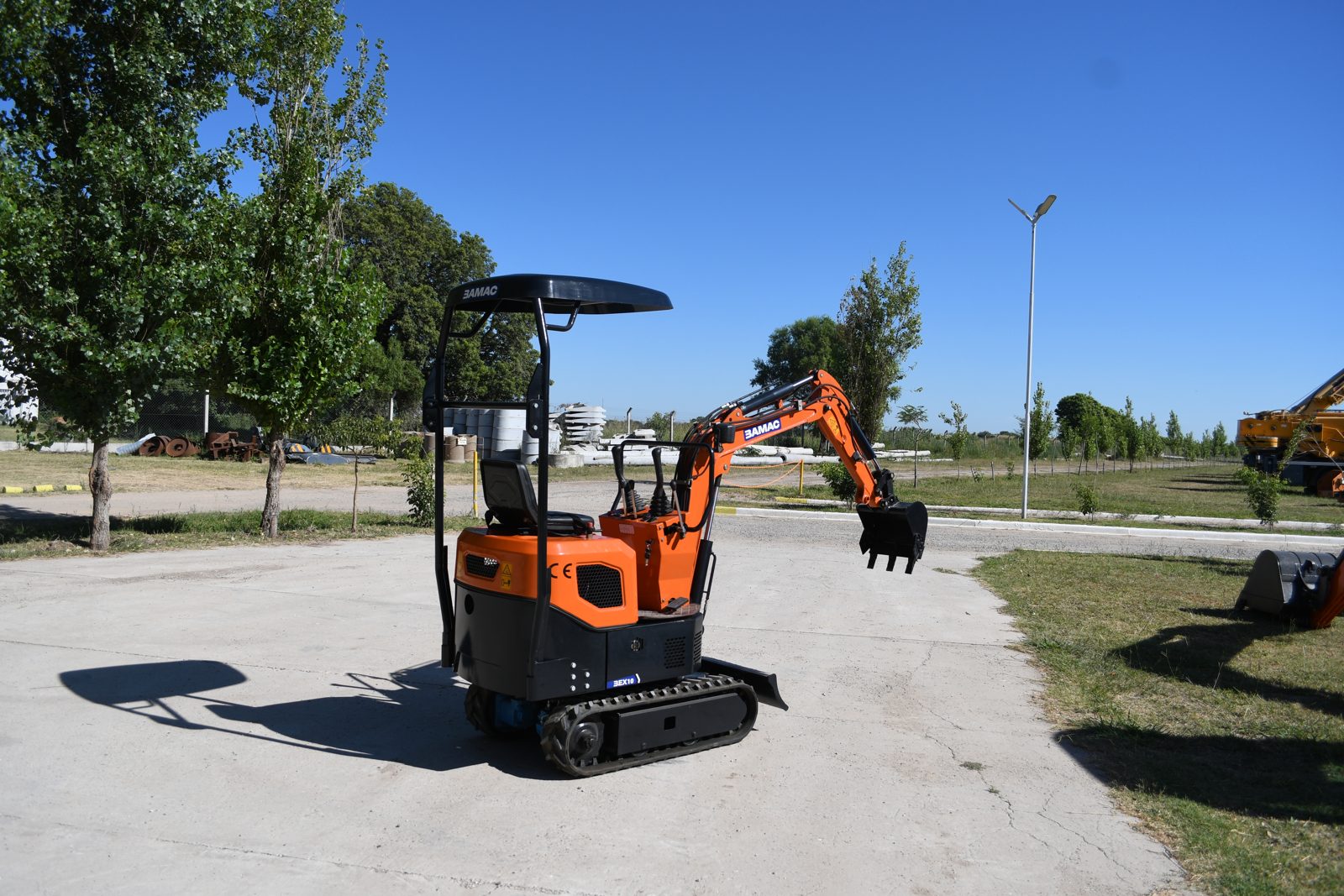 Excavadora BAMAC BEX10 — foto 3