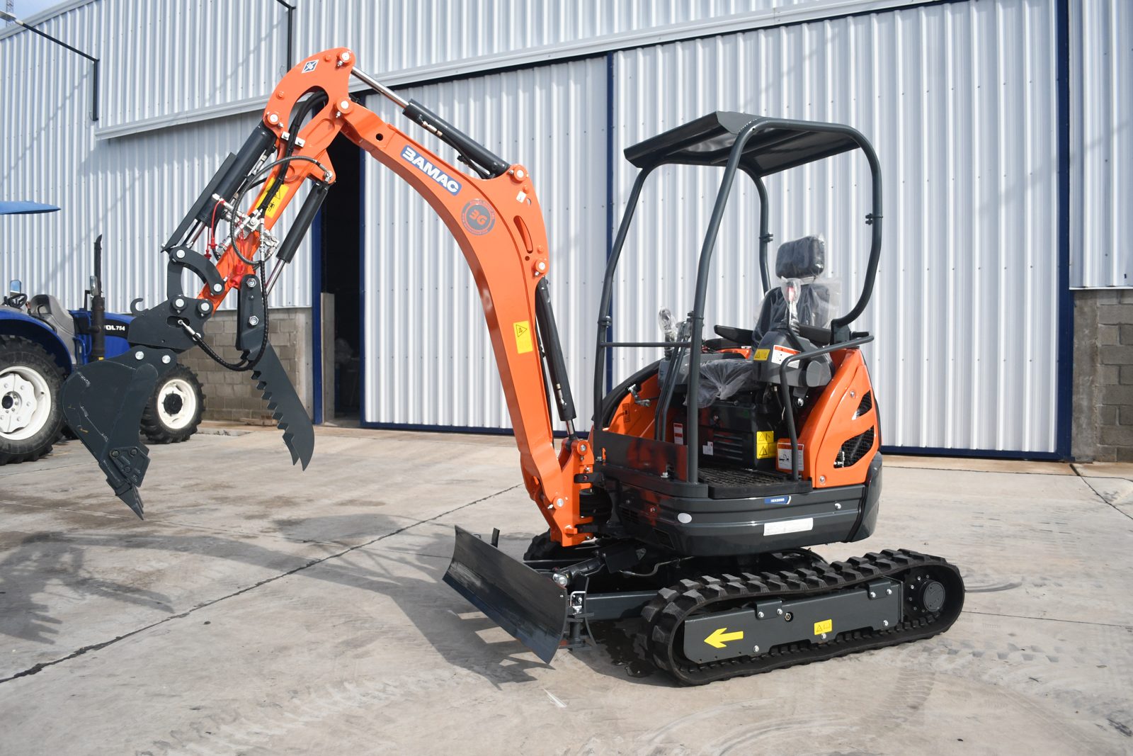 Excavadora BAMAC BEX25SR — foto 3