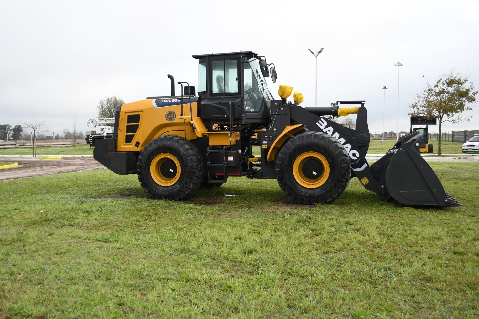Pala Cargadora BAMAC BWL958