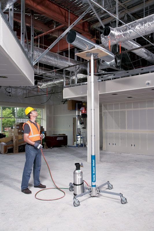 Elevador de material TEREX GH-5.6 Super Hoist