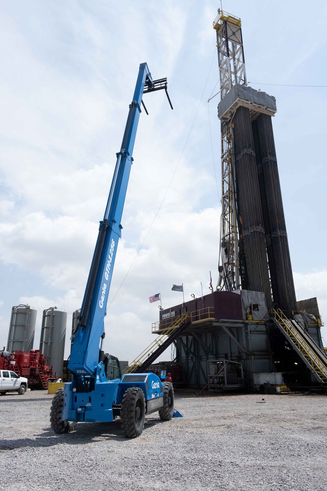Manipulador telescópico TEREX GTH-1256